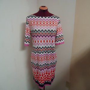 Yili Ya Extra Large Geometric Pattern Pink Black Red and White Shift Dress